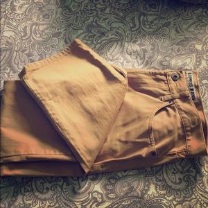 Men’s khakis 30-32 Kingston classic straight leg